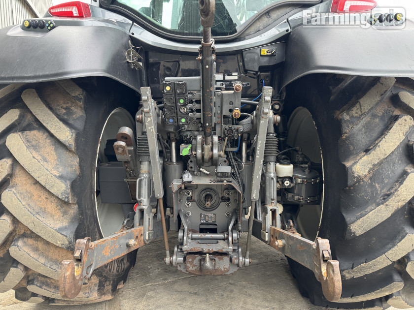 {CATEGORY} - Valtra  (2017) Tractor