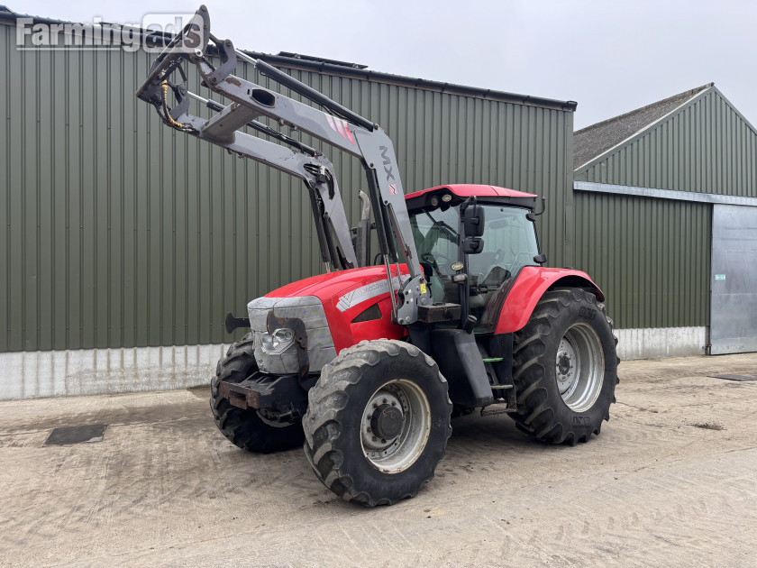  McCormick  (2008) Tractor