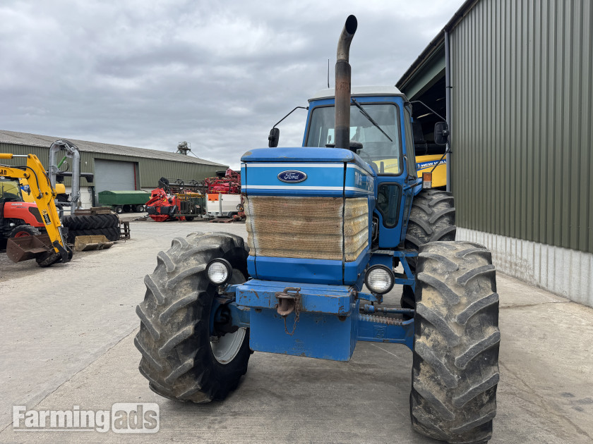 Ford  () Tractor - {CATEGORY}