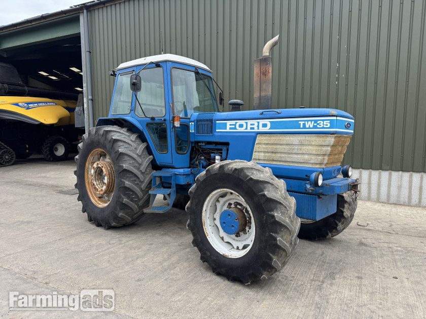 Ford  () Tractor