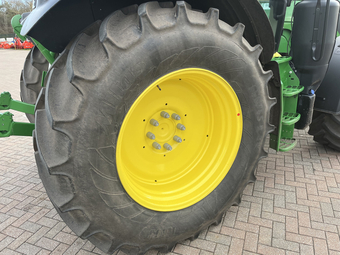 John Deere 6R 185 (2025) Tractor