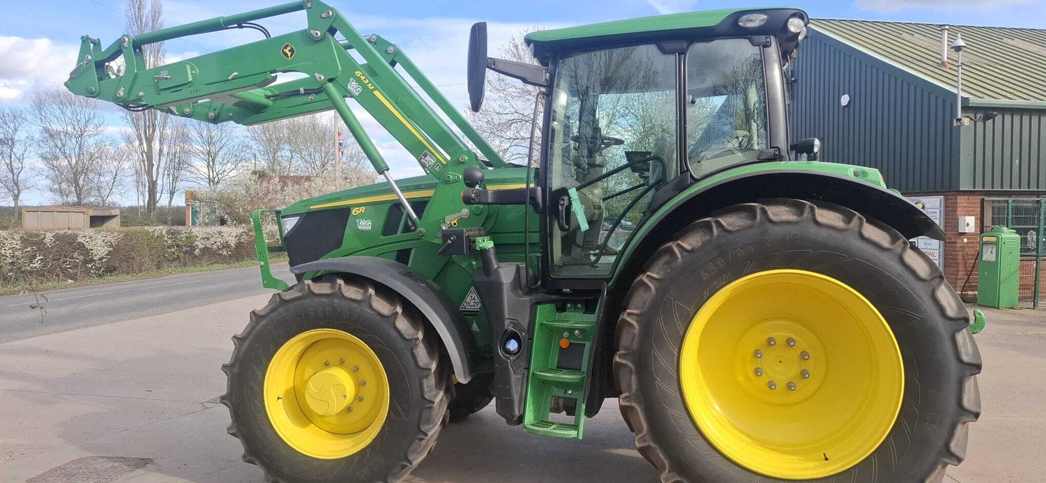 John Deere 6R 185 (2025) Tractor - {CATEGORY}
