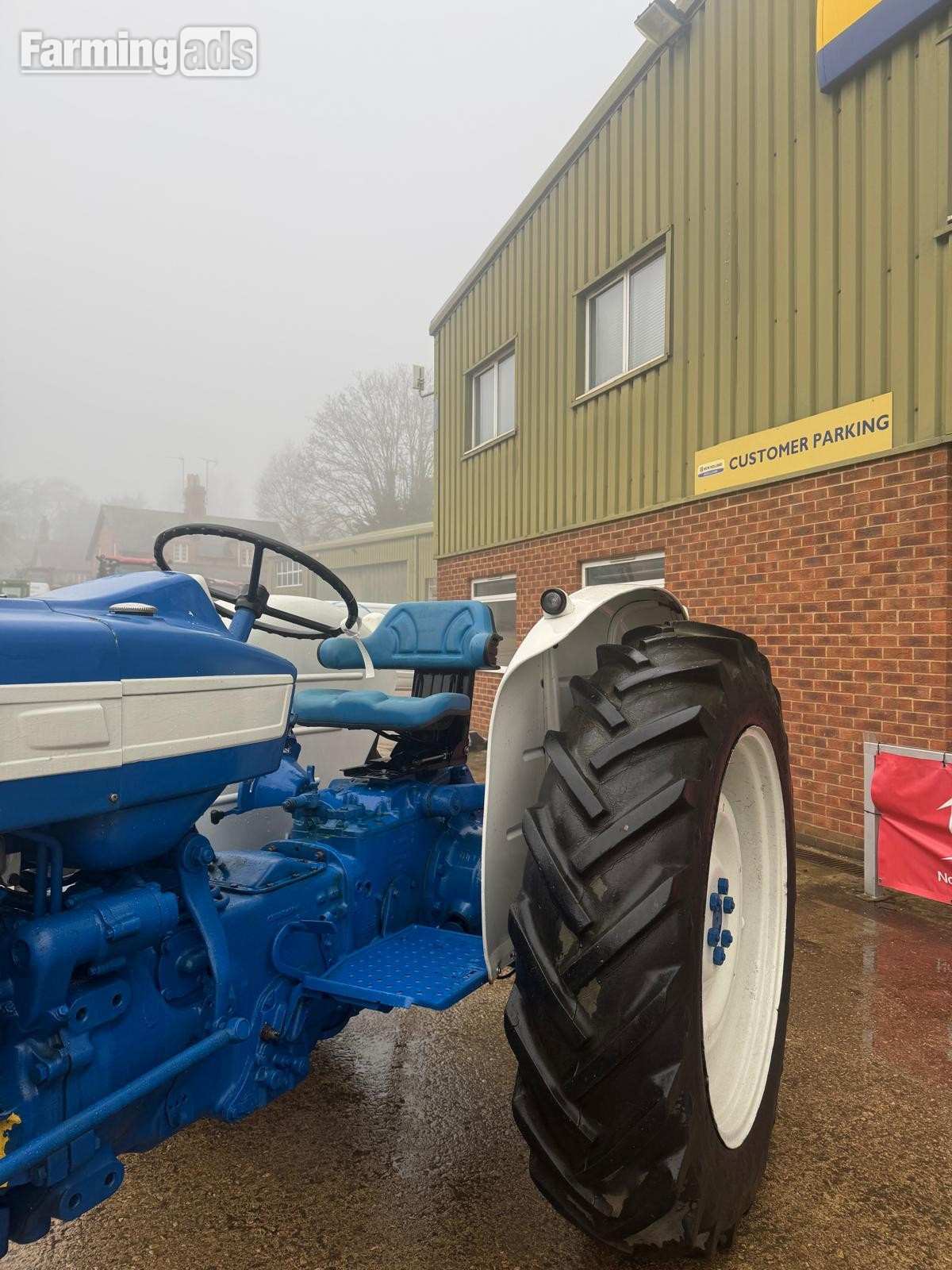 Ford 4000 (1965) Tractor