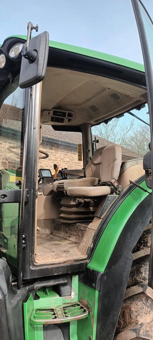 John Deere 6150R (2013) Tractor
