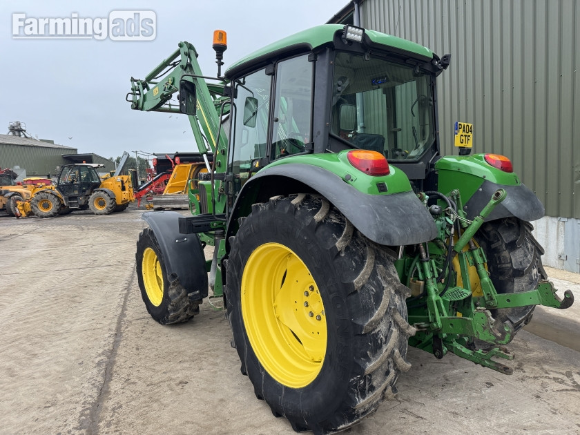 John Deere  (2004) Tractor