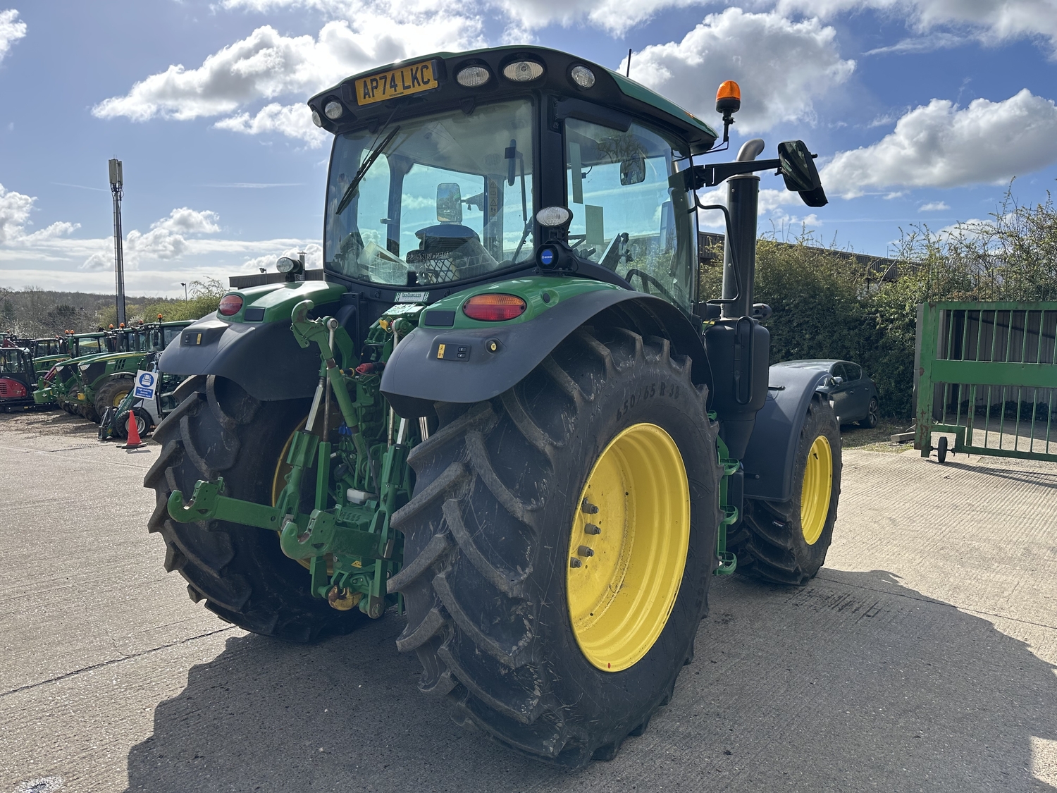 John Deere 6R 150 (2024) Tractor - {CATEGORY}