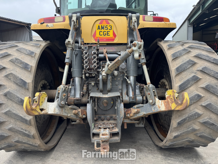 Cat  (2003) Tractor 