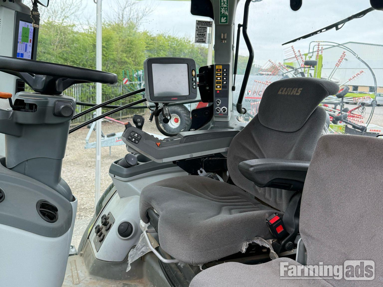{CATEGORY} - Claas Axion 830 (2021) Tractor