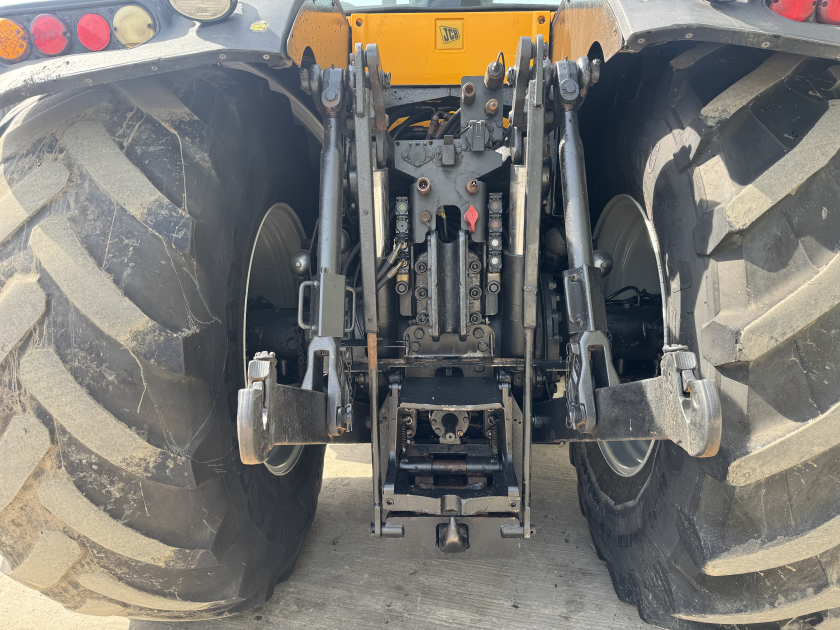 Other  (2009) Tractor 