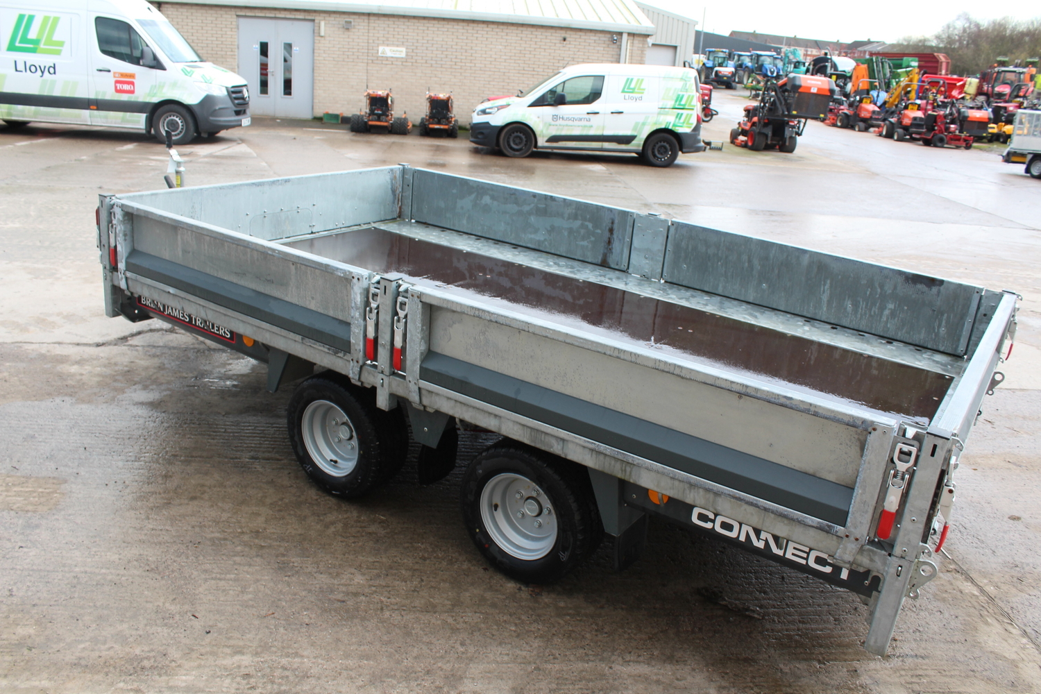 Other 476-3118-30  Connect Trailer - {CATEGORY}