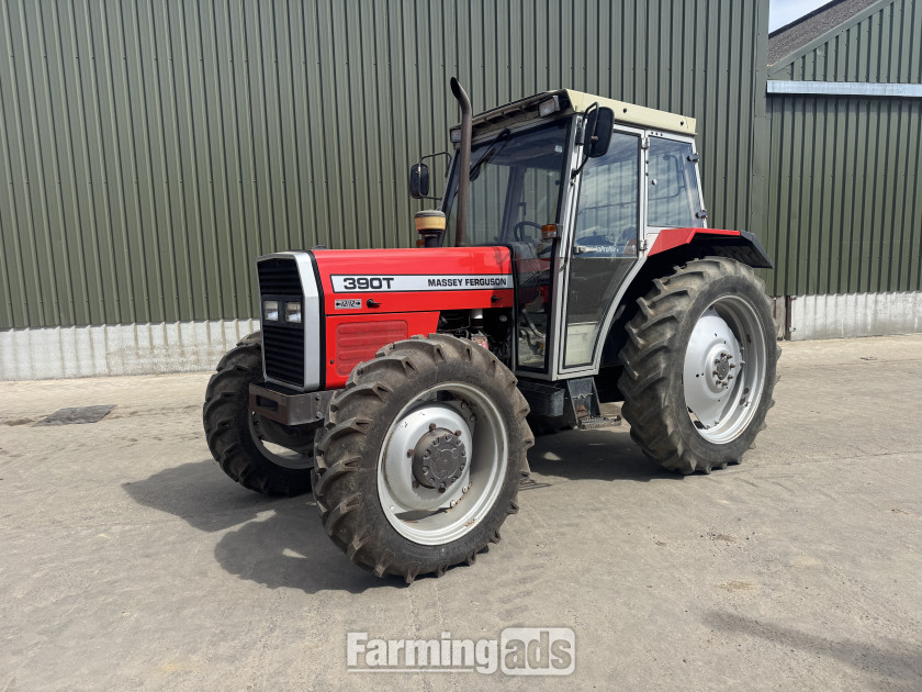 Massey Ferguson  (1994) Tractor