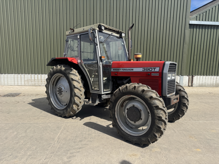  Massey Ferguson  (1994) Tractor