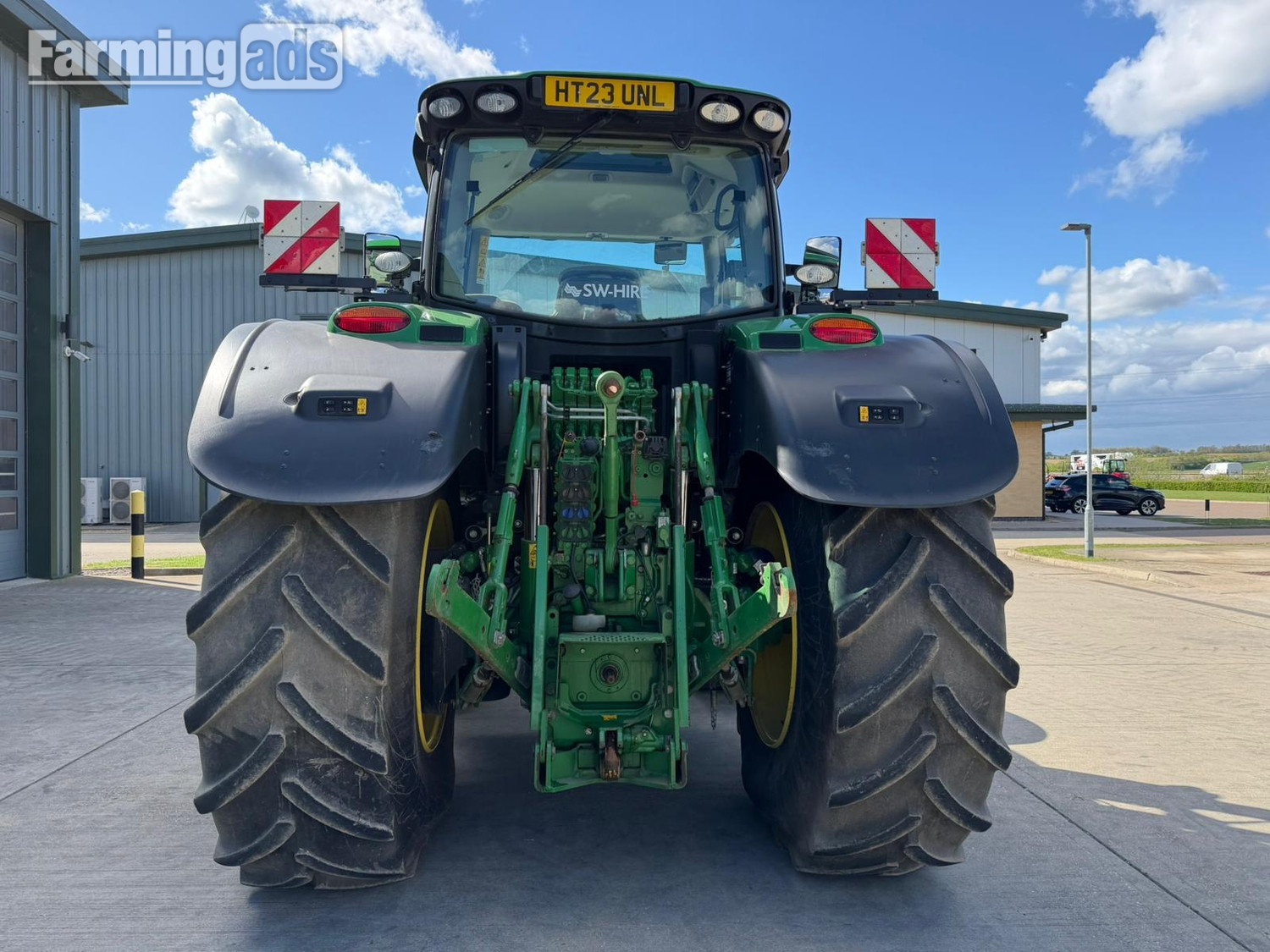John Deere 6R 215 (2023) Tractor 