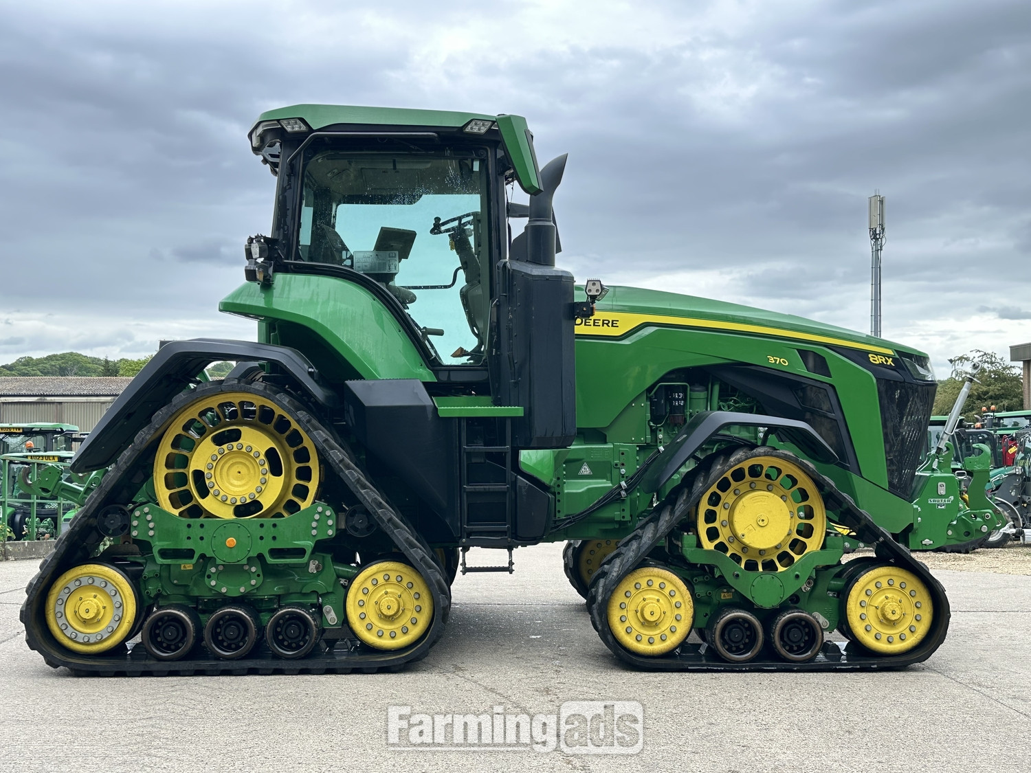 John Deere 8RX 370 (2021) Tractor - {CATEGORY}
