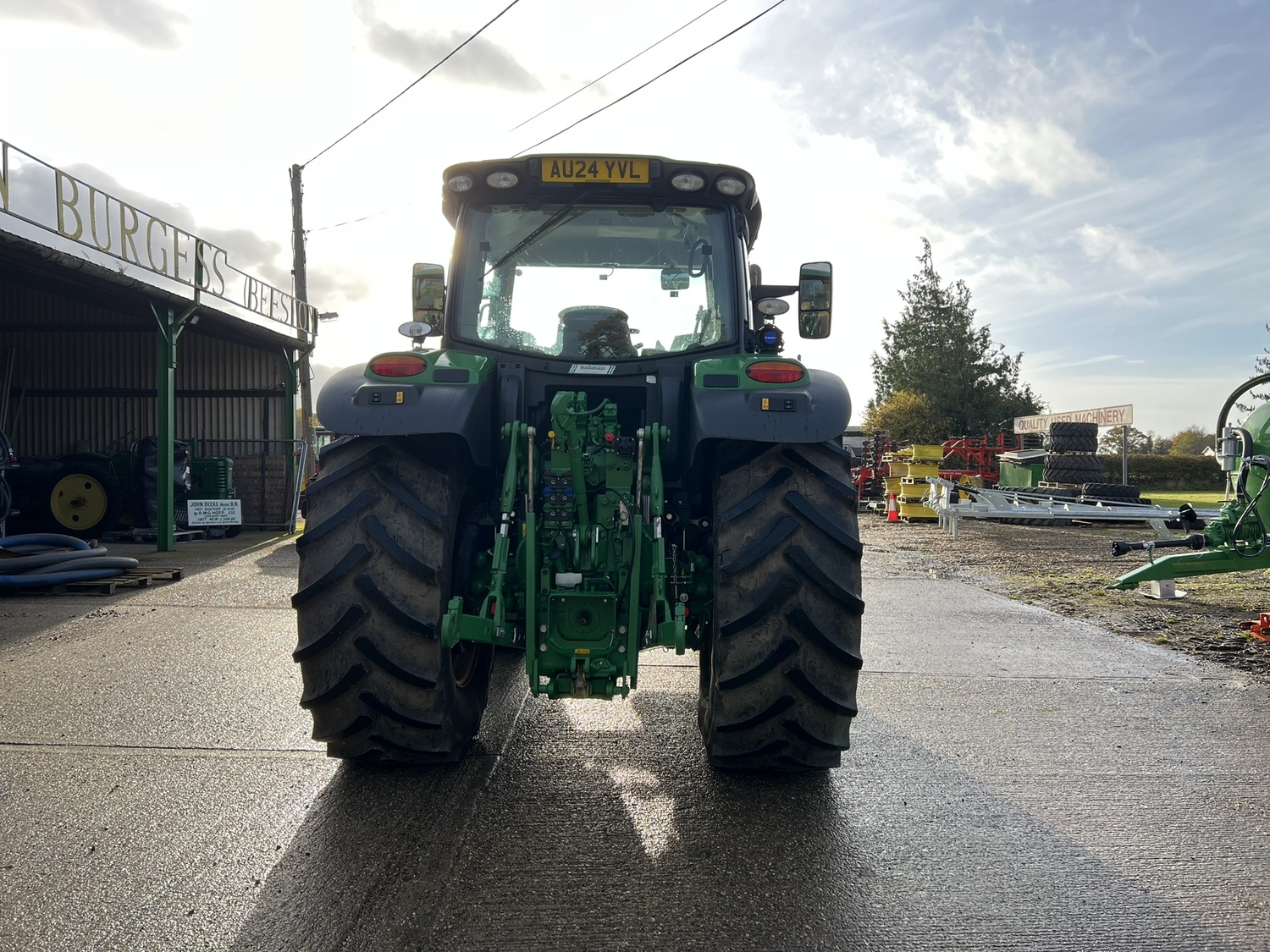 John Deere 6R 185 (2024) Tractor 