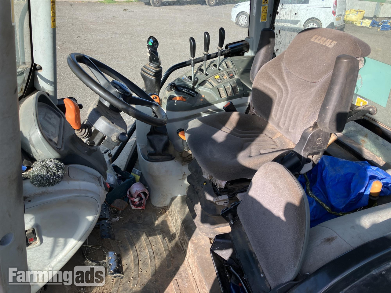 Claas Atos 340 (2019) Tractor - {CATEGORY}