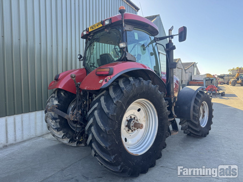 Case IH  (2009) Tractor - {CATEGORY}