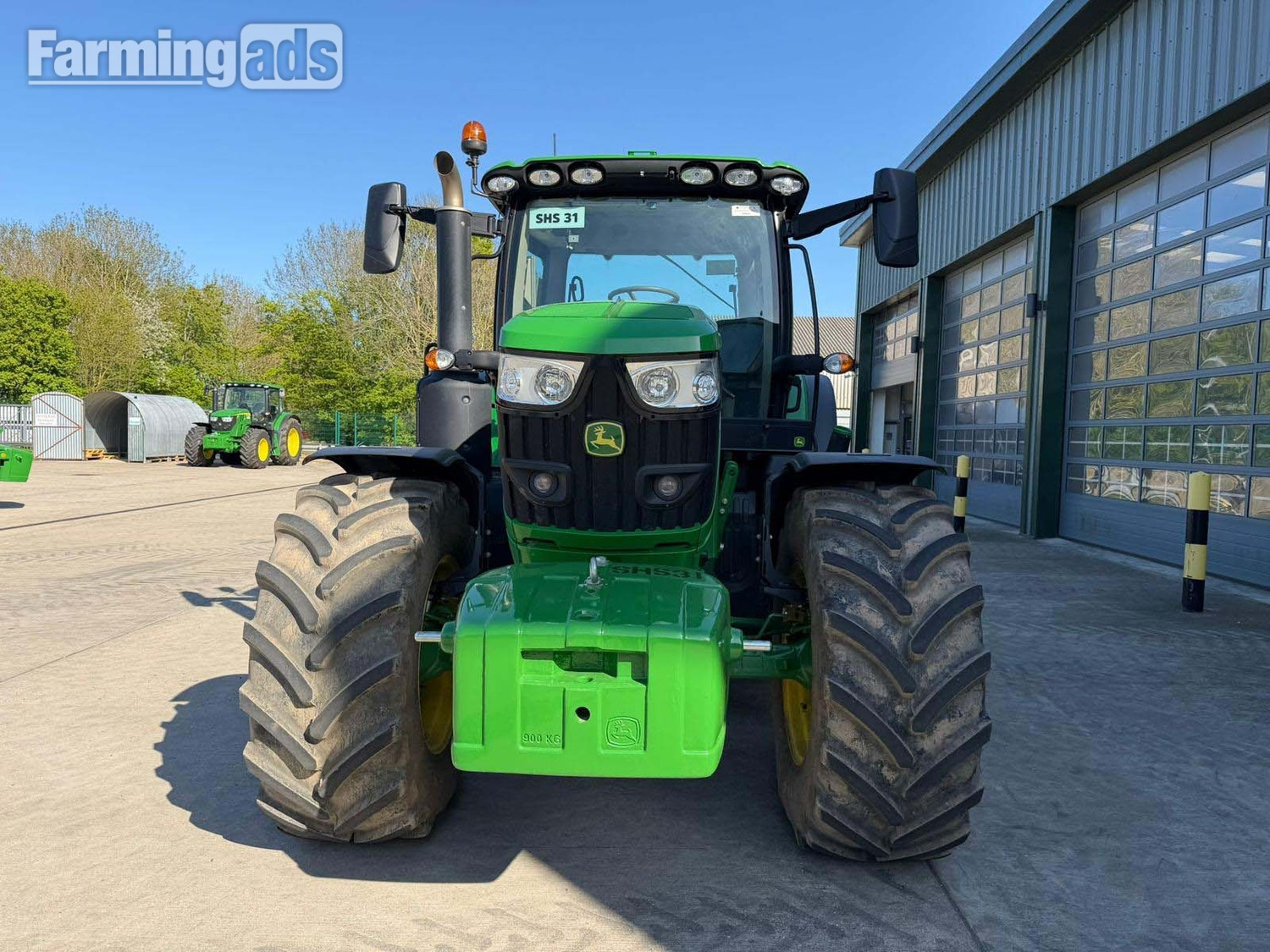 John Deere 6R 185 (2025) Tractor - {CATEGORY}