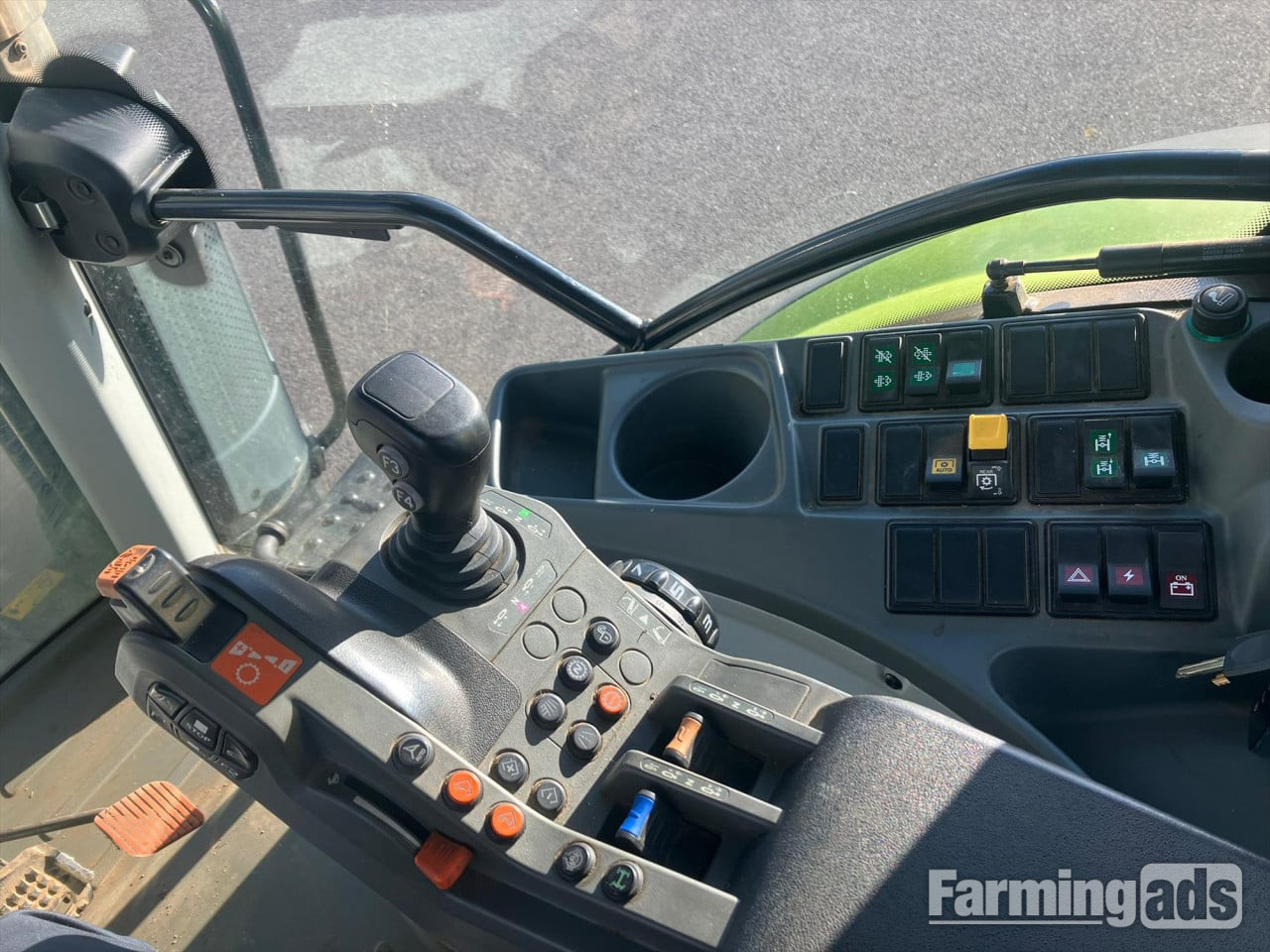  Claas Arion 650 (2018) Tractor