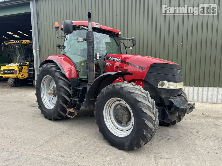  Case IH  (2009) Tractor