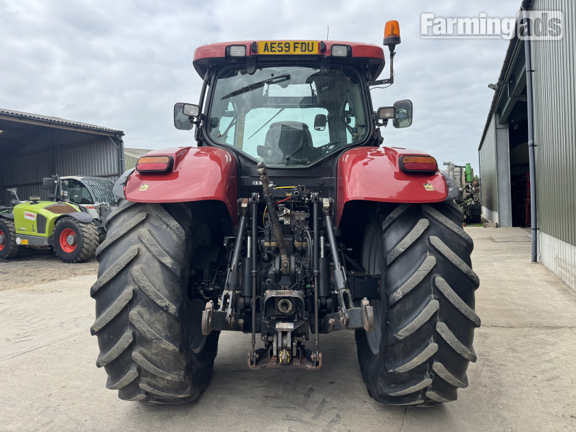Case IH  (2009) Tractor - {CATEGORY}
