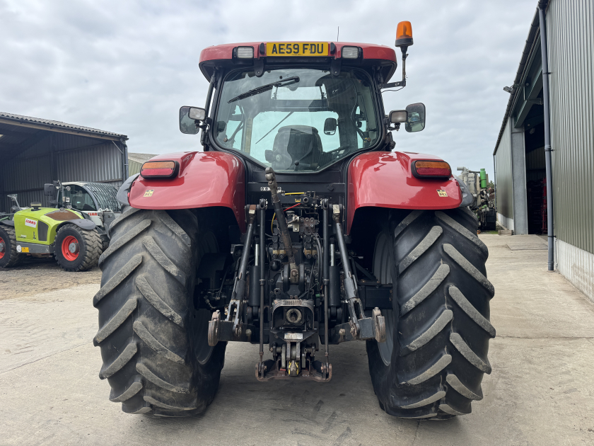 Case IH  (2009) Tractor - {CATEGORY}