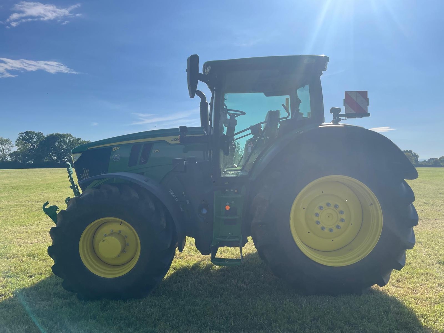 John Deere 6R 175 (2023) Tractor 