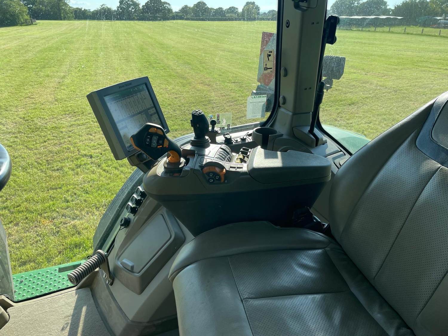 John Deere 7R 350 (2022) Tractor 