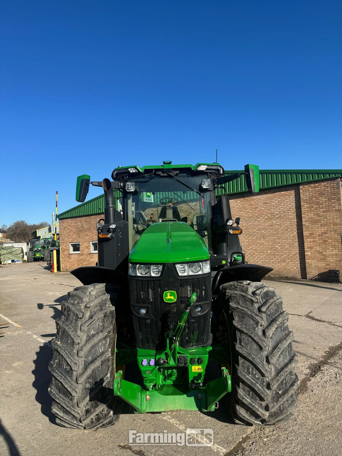 John Deere 7R 350 (2022) Tractor - {CATEGORY}