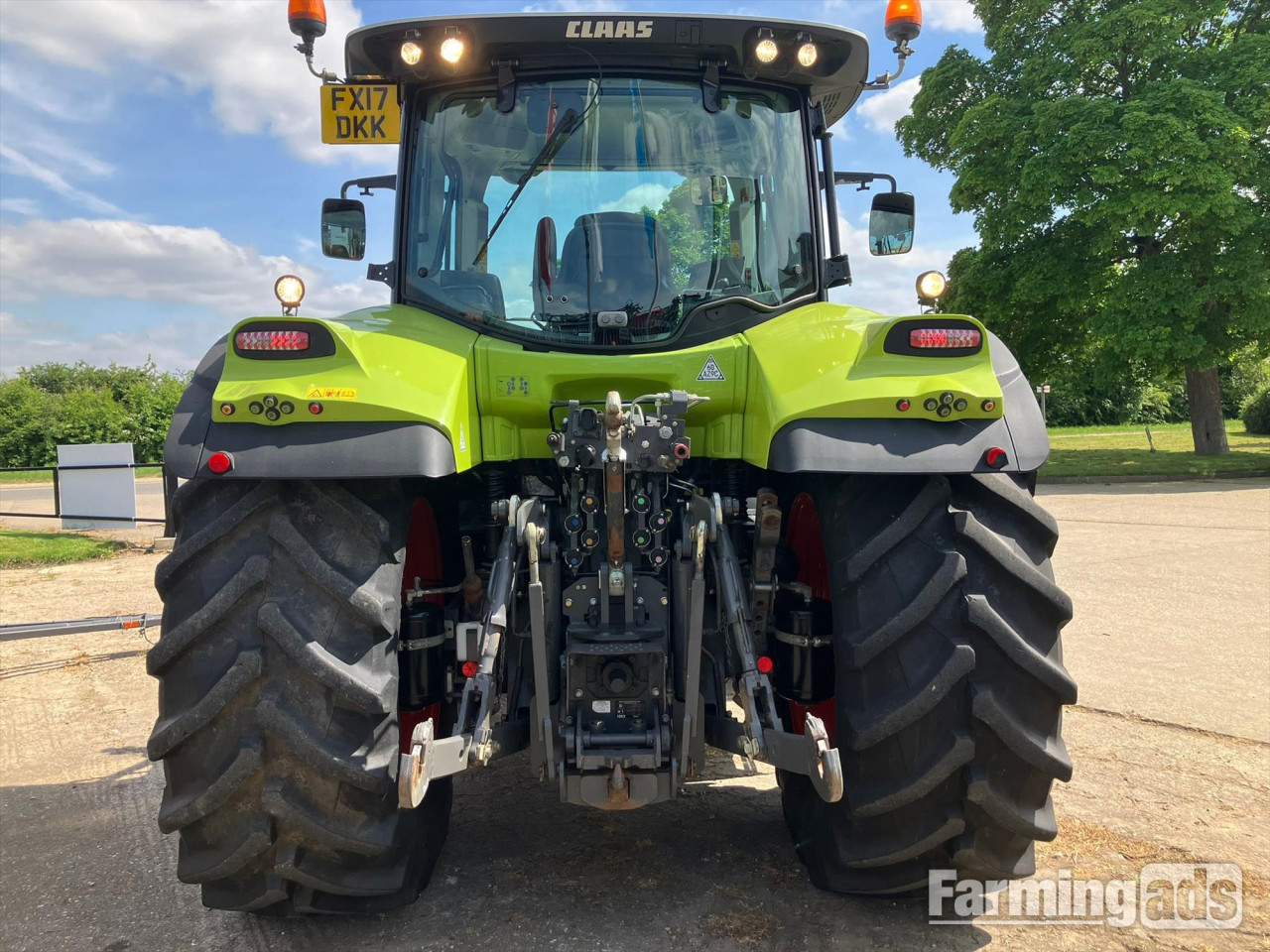 Claas Arion 650 (2017) Tractor - {CATEGORY}