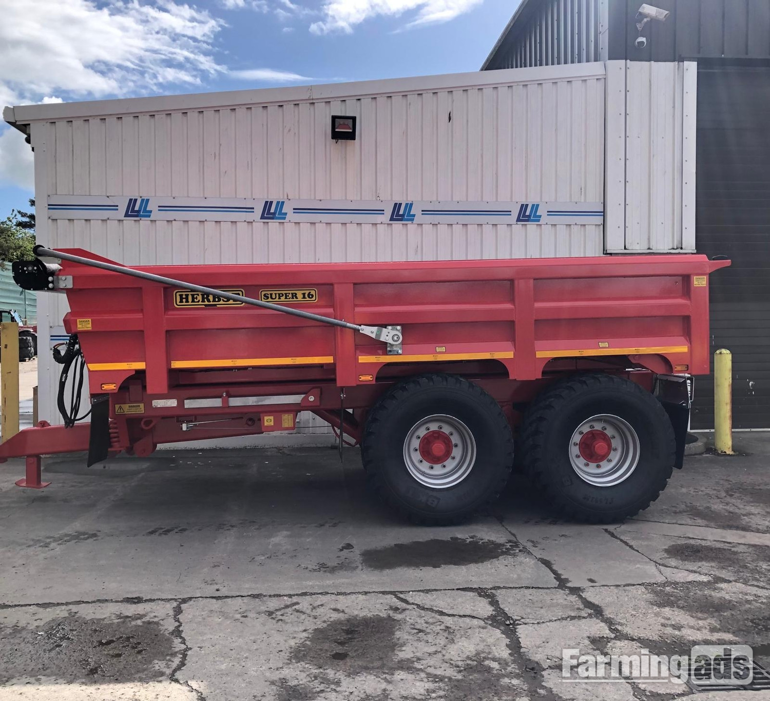 Other Super 16t Trailer