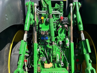 John Deere 6215R (2021) Tractor
