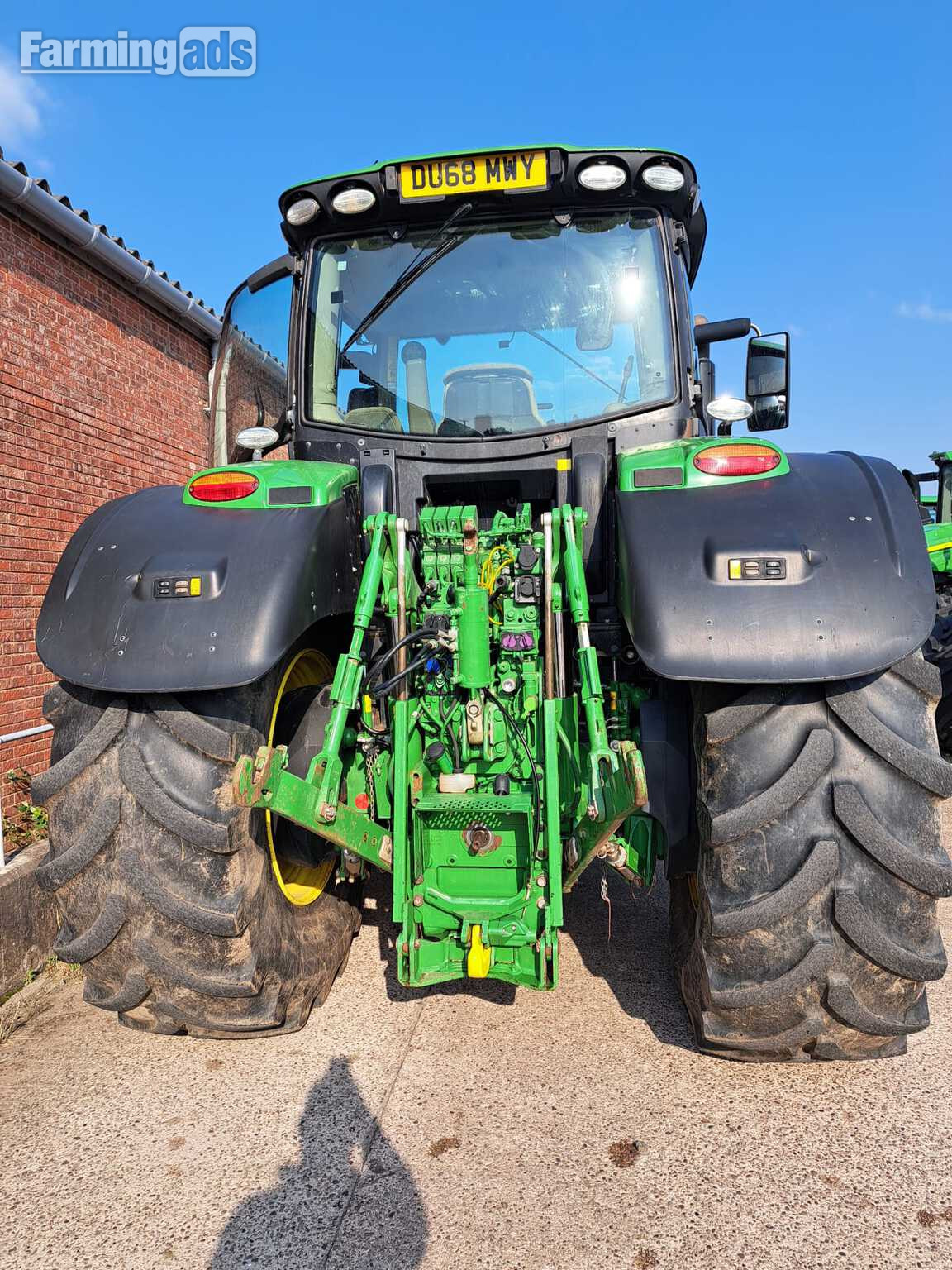 John Deere 6250R (2018) Tractor - {CATEGORY}