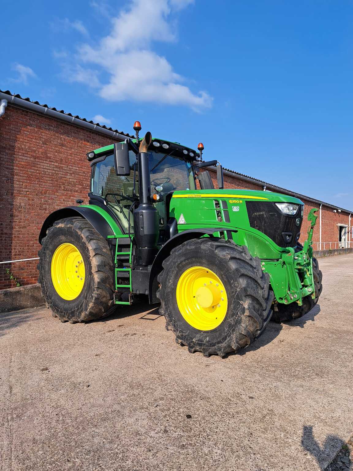 John Deere 6250R (2018) Tractor
