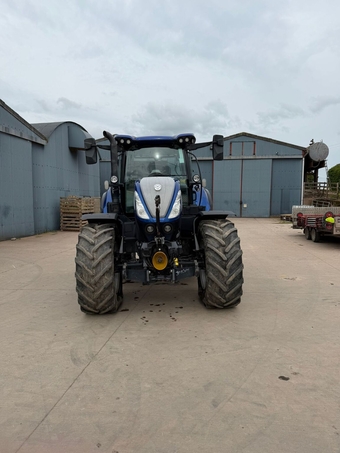 New Holland T7.225 (2024) Tractor