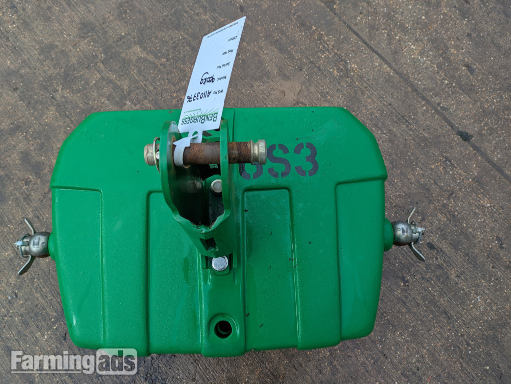 John Deere 900kg