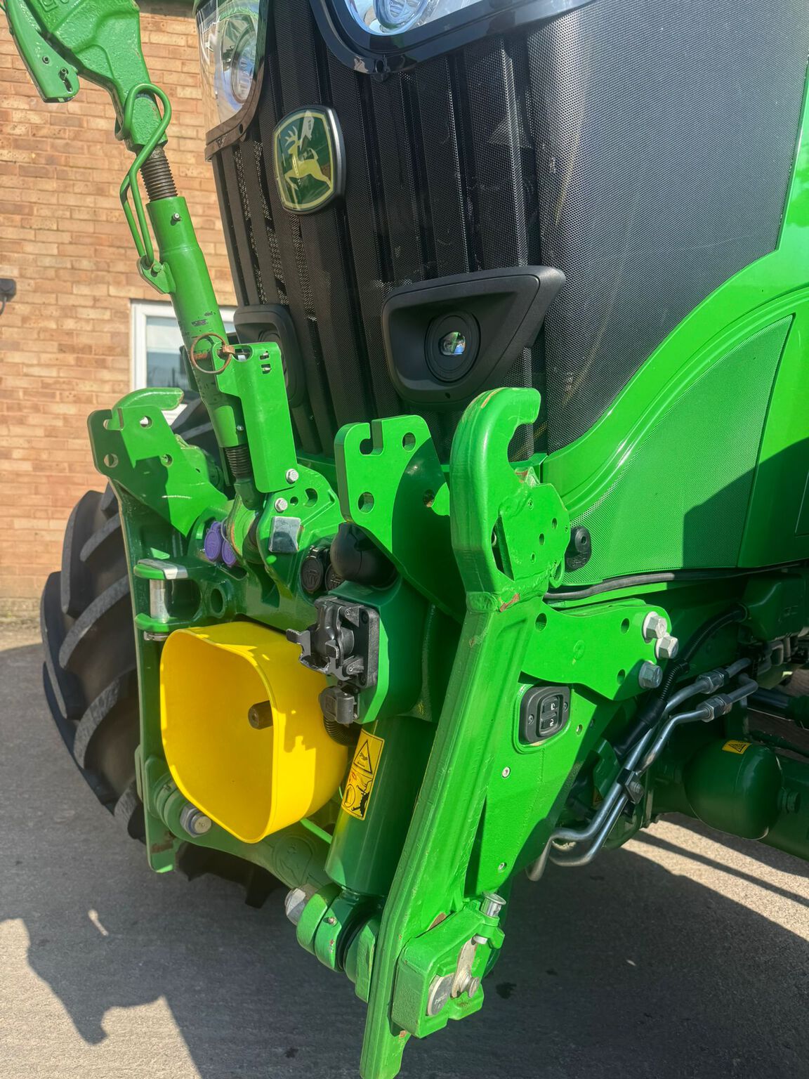 {CATEGORY} - John Deere 6R 215 (2024) Tractor
