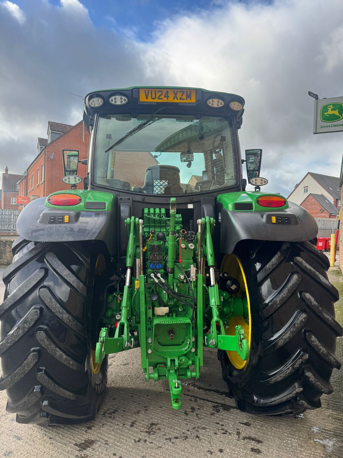 John Deere 6R 155 (2024) Tractor - {CATEGORY}