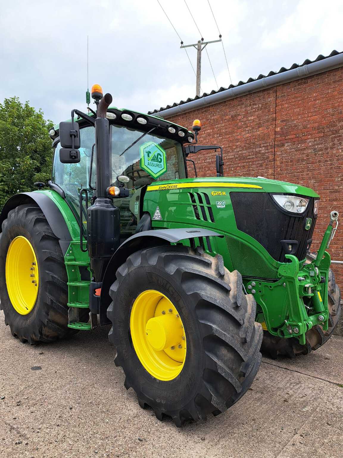 John Deere 6215R (2022) Tractor