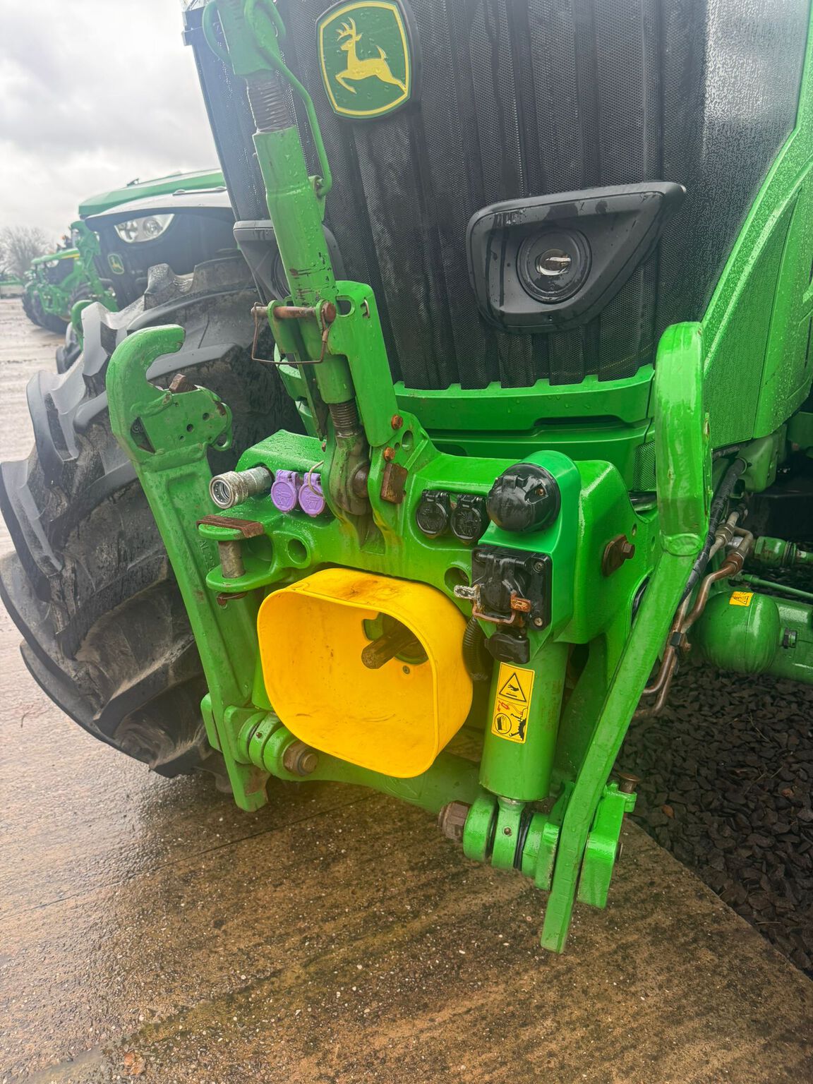 John Deere 6R 175 (2023) Tractor