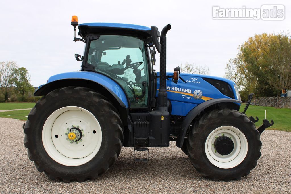 New Holland T7.260 () Tractor - {CATEGORY}