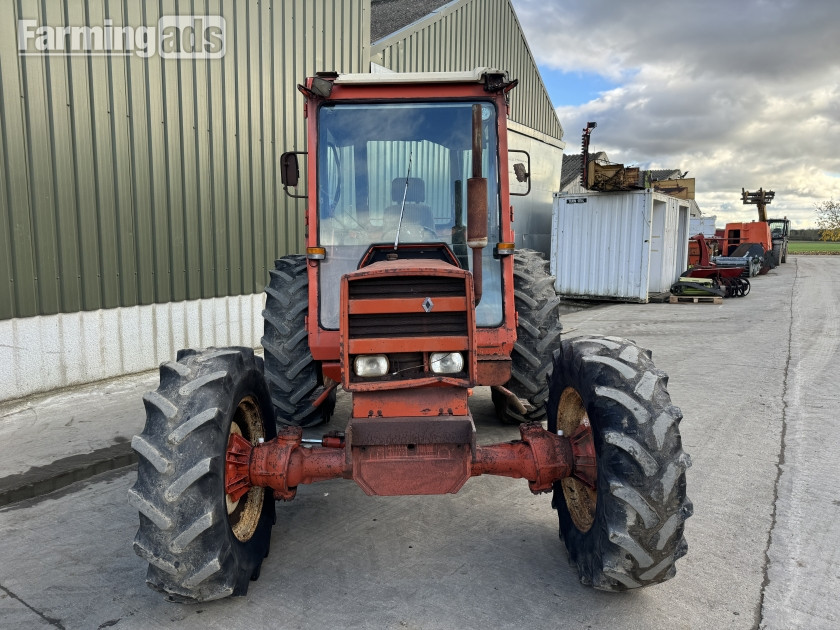 {CATEGORY} - Renault  (1979) Tractor