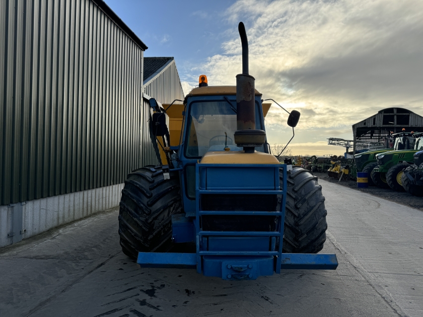 {CATEGORY} - Ford  () Tractor