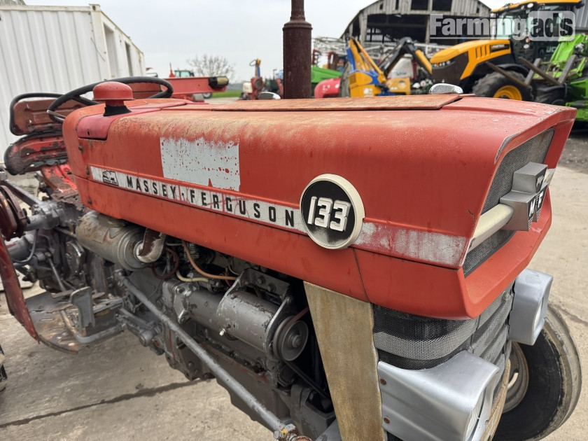 {CATEGORY} - Massey Ferguson  () Tractor