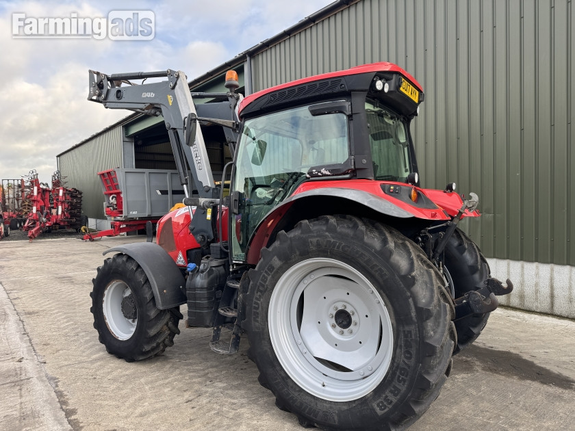 McCormick  (2017) Tractor