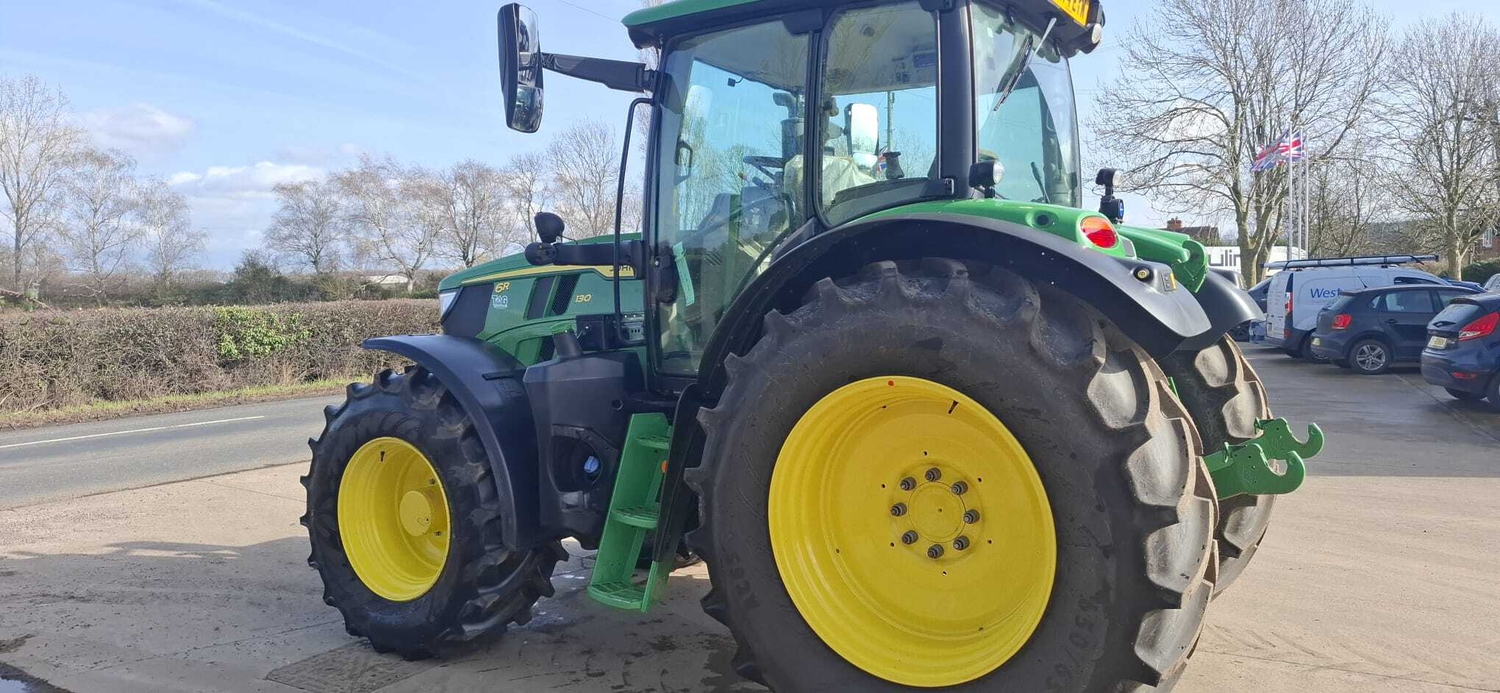 John Deere 6R 130 (2025) Tractor - {CATEGORY}