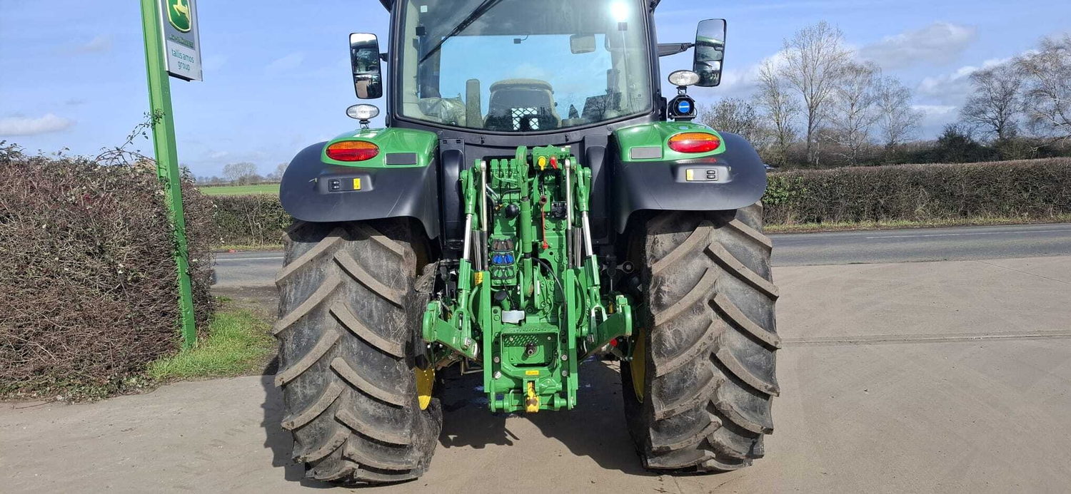 John Deere 6R 130 (2025) Tractor - {CATEGORY}