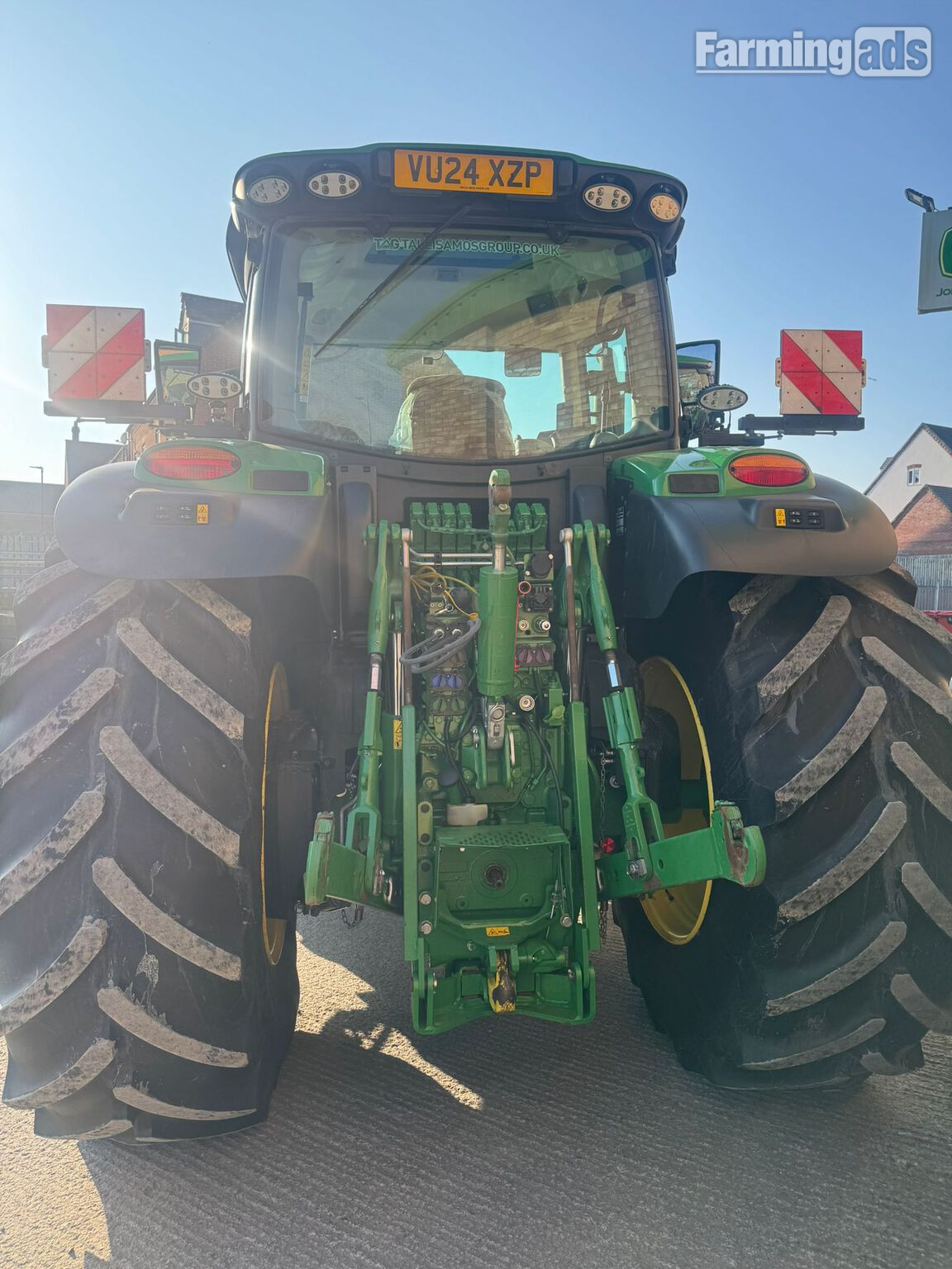 John Deere 6R 215 (2024) Tractor 