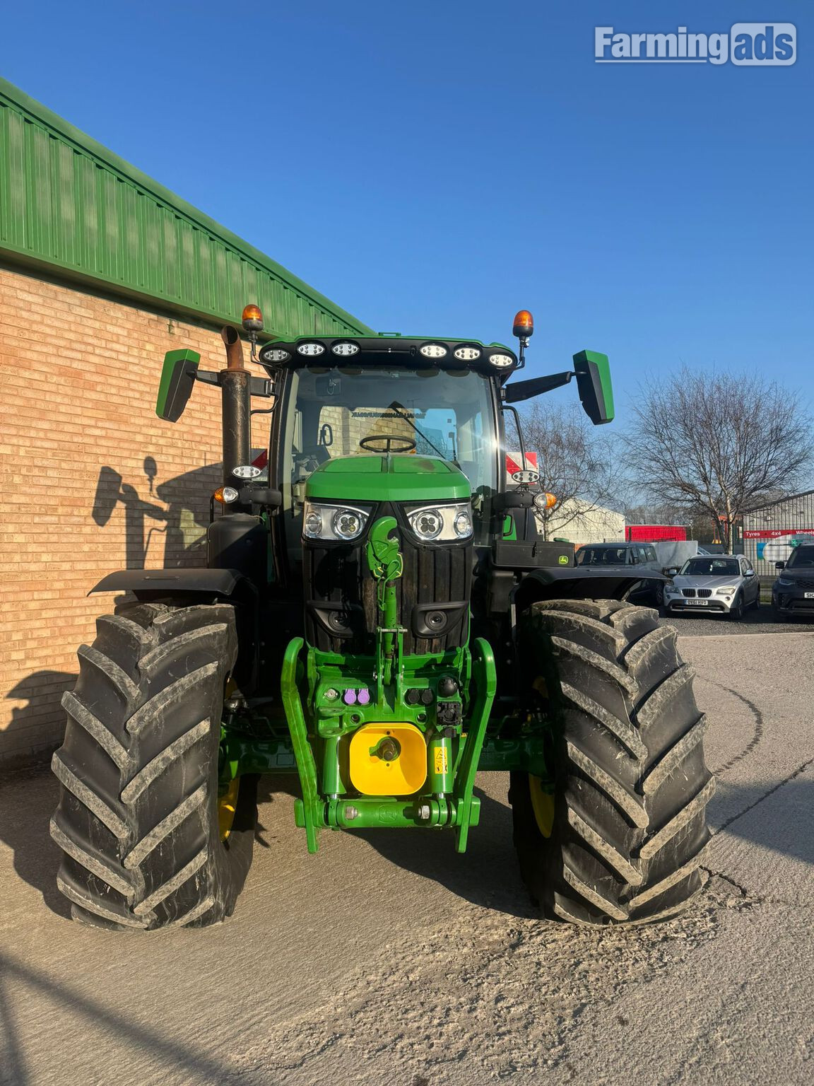 John Deere 6R 215 (2024) Tractor