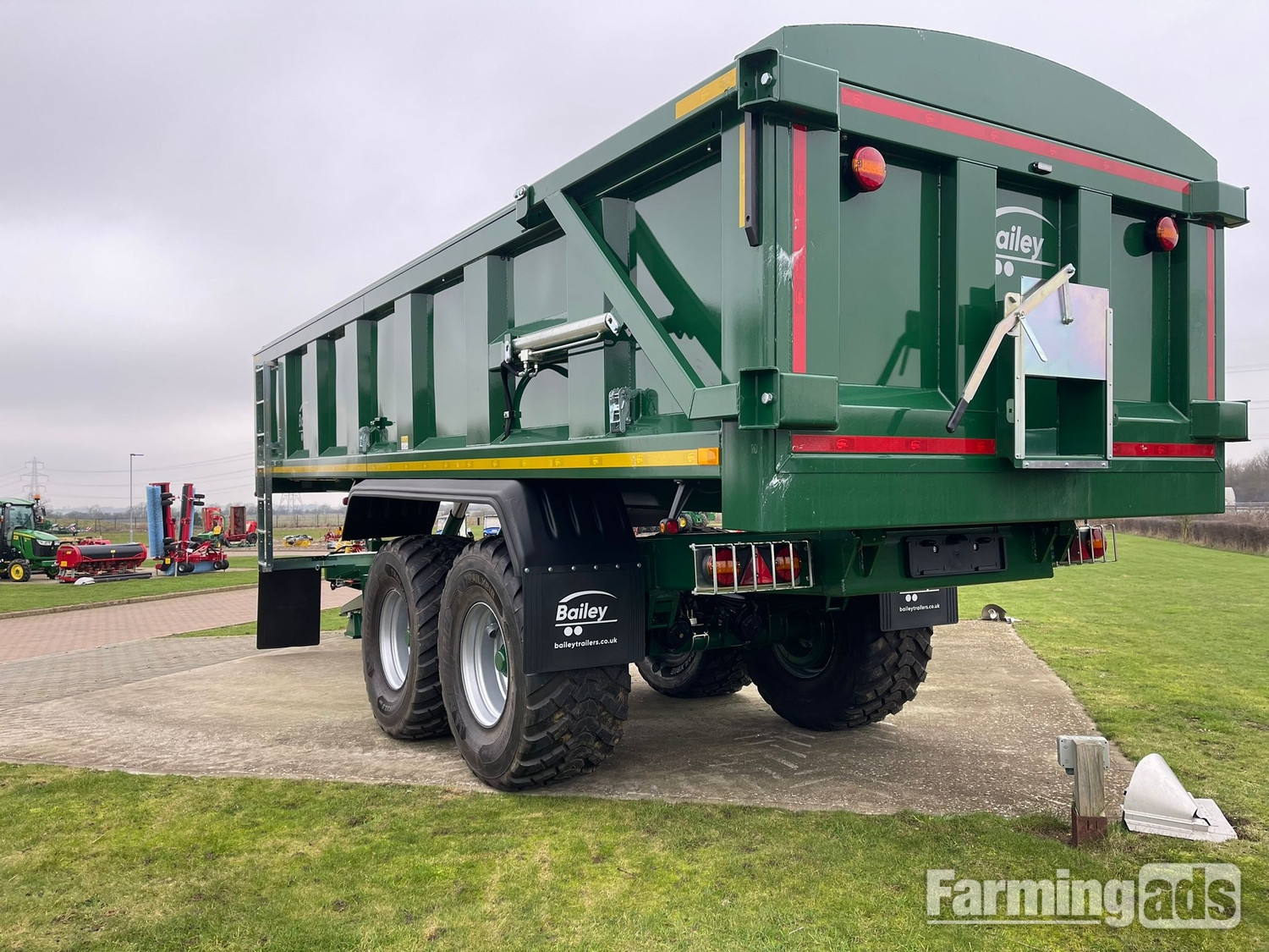 Bailey Root 16 Trailer - {CATEGORY}